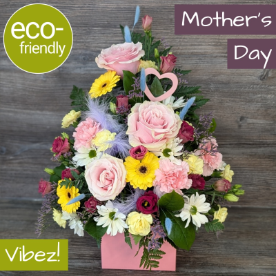 Mother's Day Vibez! | Pastel Flowers & Dried | Darlington - Mother's Day Vibez! Pastel flowers & dried blooms, front-facing design. Unique, eco-friendly boxed arrangement. Hand-made in Darlington. Order today!