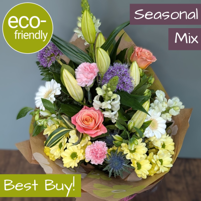 Florist's Pick Spring Mix | Fresh Blooms | Darlington - Florist's Pick Spring Mix: Fresh, seasonal blooms. Eco-friendly, unique bouquet, hand-made in Darlington. Best value! Same day delivery available. Order now!